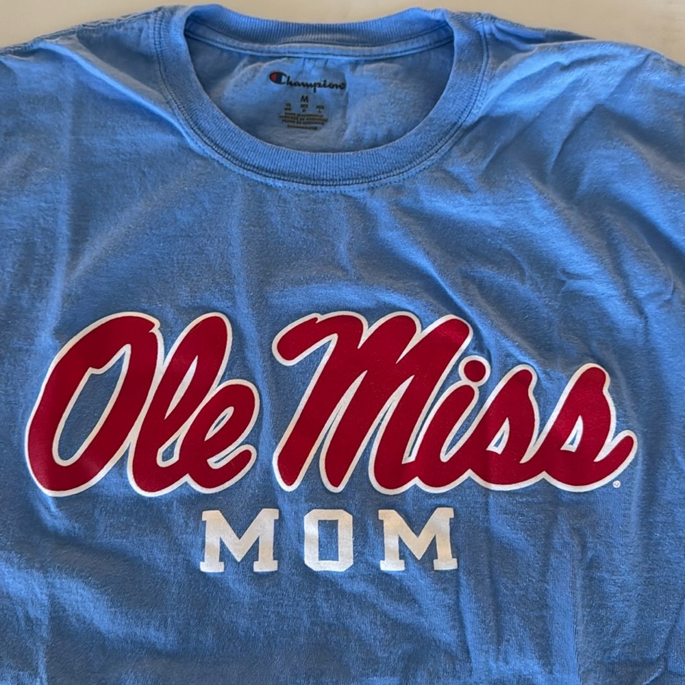Olé Miss Champion Tshirt M
